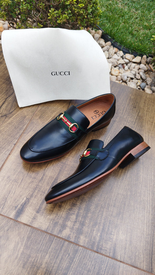GUCCI PRETO HORSEBIT OLD GOLD