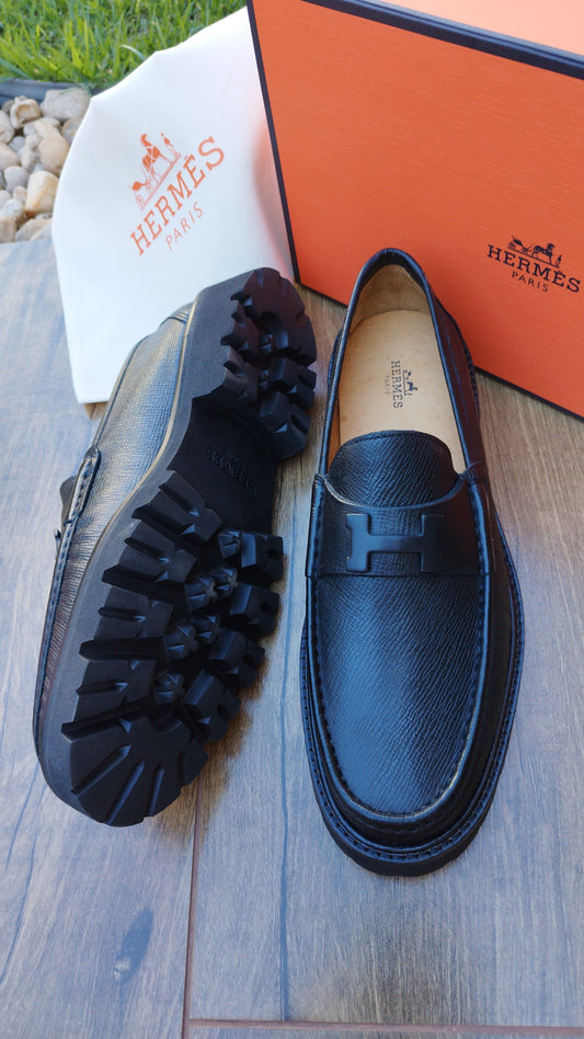 Mocassim Ultra Leve Hermès  ALL BLACK